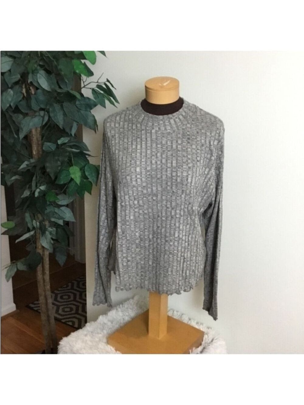 Candies long sleeve lightweight mock neck Womans size 3X NWT gray